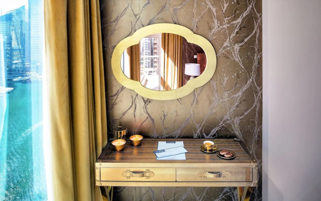 Luxury Staycation - Continental Tower