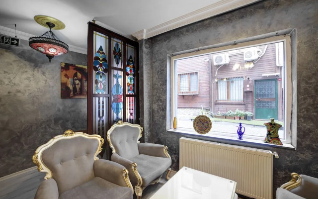 Pretty Sultanahmet Hotel