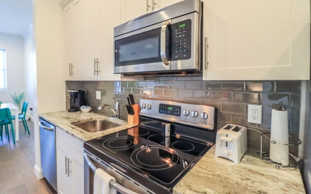 FRONTDESK 1910 E 7th Ave Apts Historic Ybor Tampa