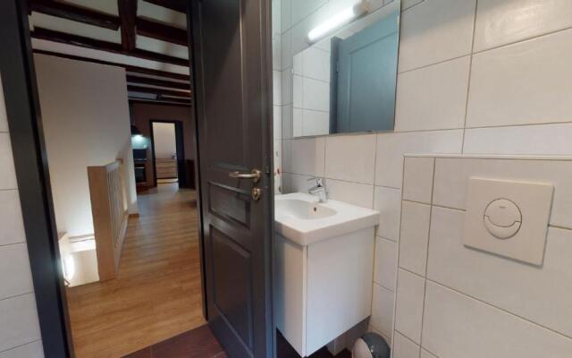 Maison 1708 - rue du canard - city center Colmar