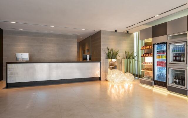 Ac Hotel Zizur Mayor By Marriott