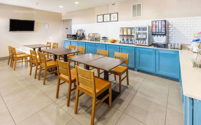 Country Inn & Suites by Radisson, Smyrna - Atlanta Northwest