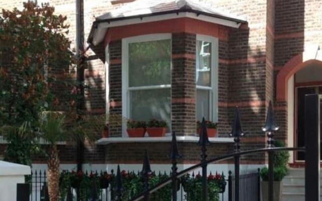 Restful Apartment in London Near Hyde Park