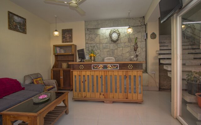 OYO 23353 Hidden Gem Residency