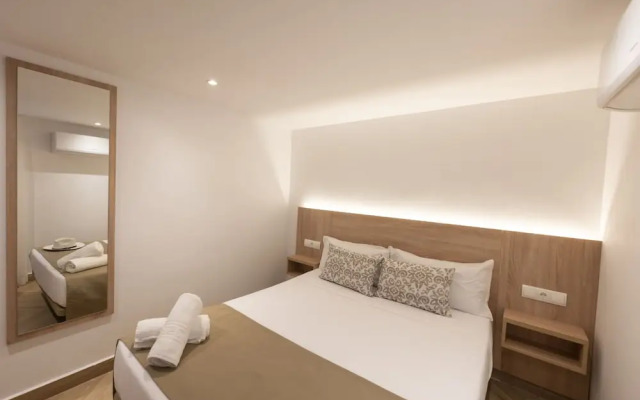 Apartamentos Blanco Sol