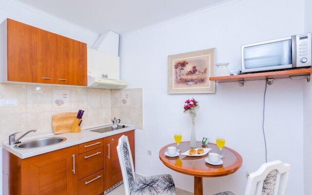 Apartments Nicol