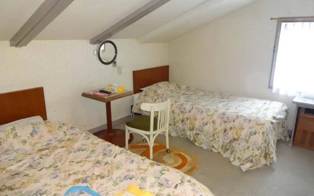 Ishiuchi Pension Bruges