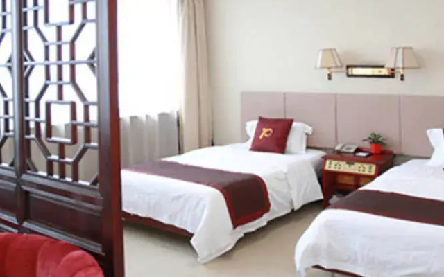 Xinmao Tiancai Hotel