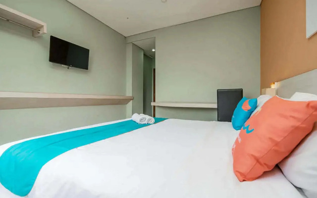 Sans Hotel Fiducia Pondok Gede