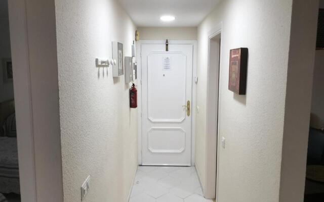 Parque Miraflores Nr. 218. Tennis & South-west seawiew