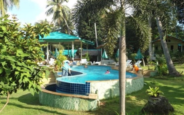 Green Cottage Beach Resort