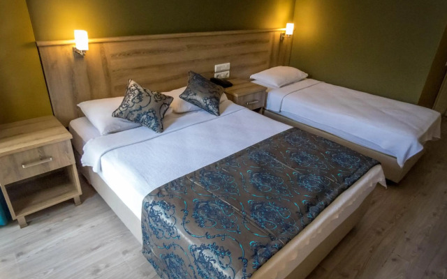 Remer Hotel