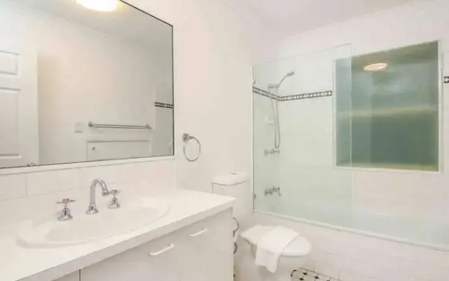 Stylish 3 Bedroom Family Home in Leafy Paddington