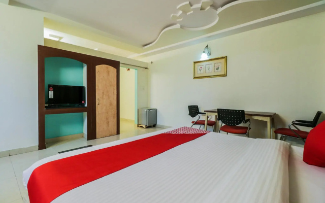 OYO 35442 Parnasala Princely