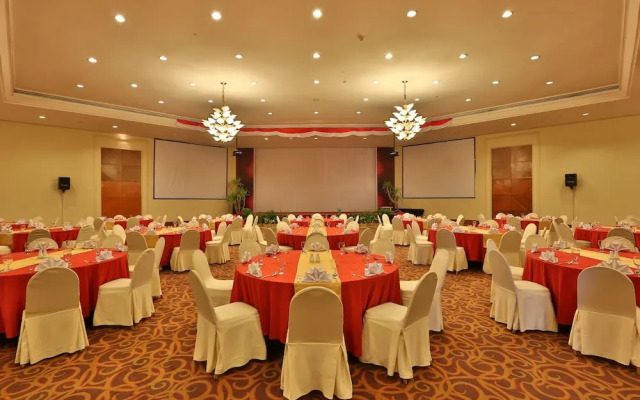 Ritzy Hotel Manado