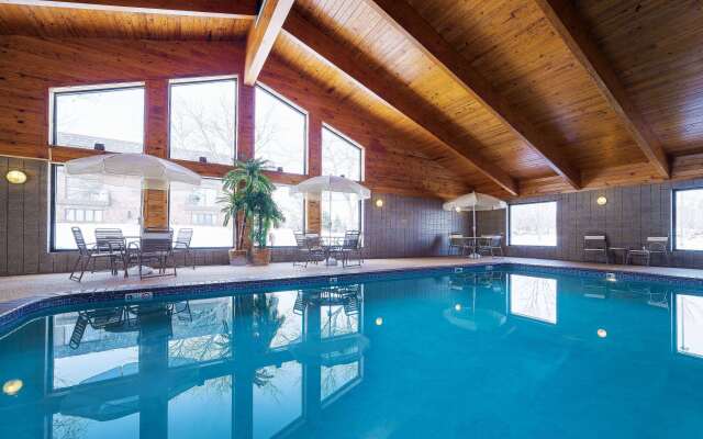 AmericInn by Wyndham Sioux Falls