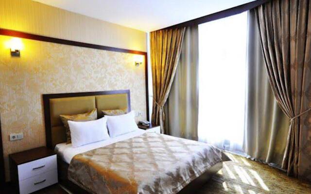 Asya Suites