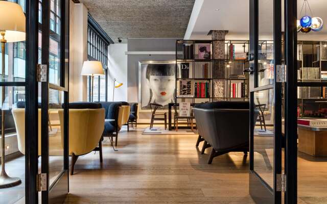 Radisson Blu Hotel, London Mercer Street