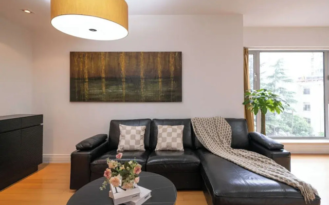 Tyms 3BR 2BA Apartment in Xujiahui