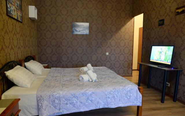 Natia's apartment on Dadiani st.