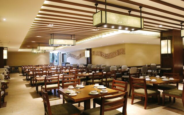 Holiday Inn Changbaishan Suites