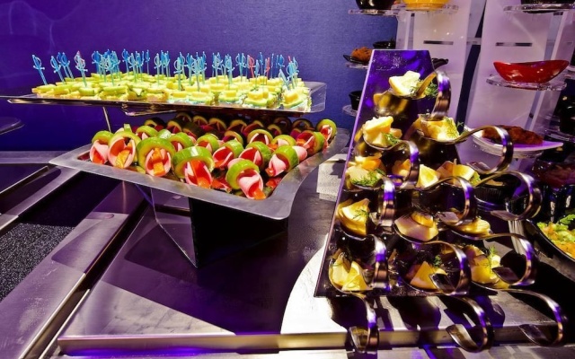 Super 8 Hotel – Meal – Beijing