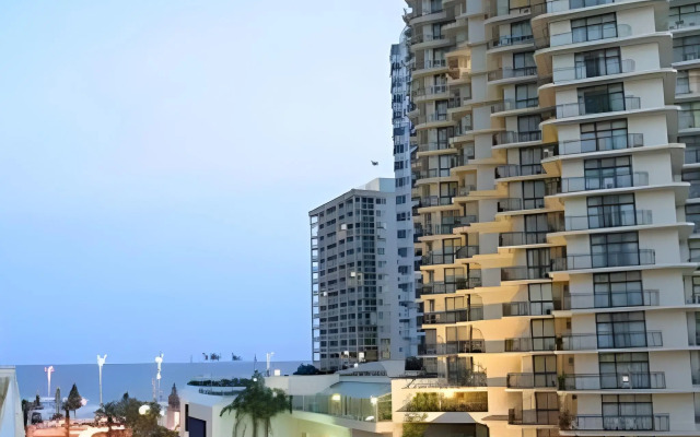 Beachcomber Surfers Paradise