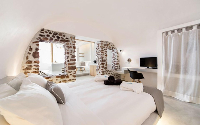 Oia Vista Houses