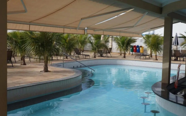 PISCINAS 24 HORAS NO LACQUA em CALDAS NOVAS