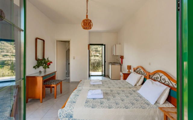 Irini Apartments