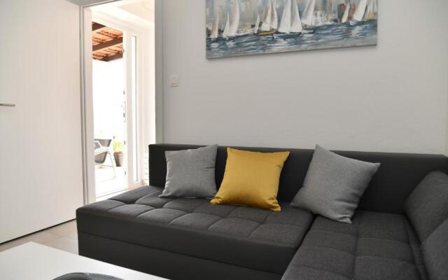 Apartments Near Sea Supetar