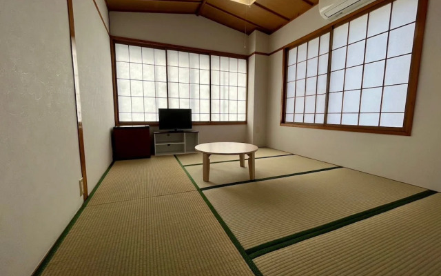 Yuzawa House