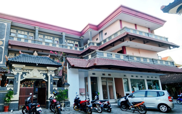 Pesona Beach Inn