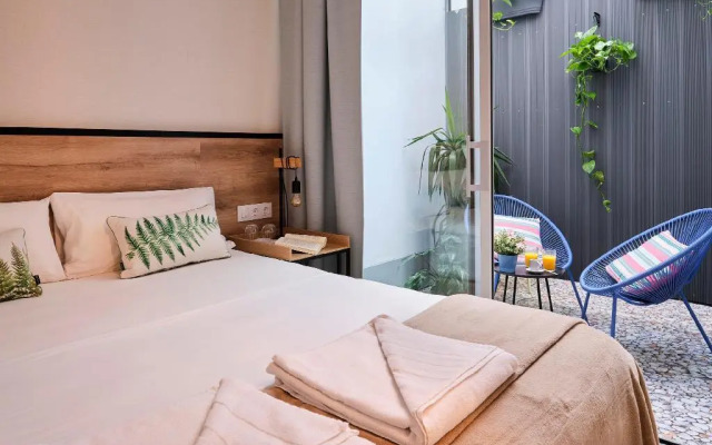 Sweet Sevilla Suites