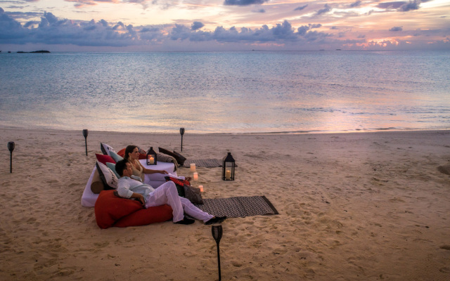The Residence Maldives at Dhigurah Hotel