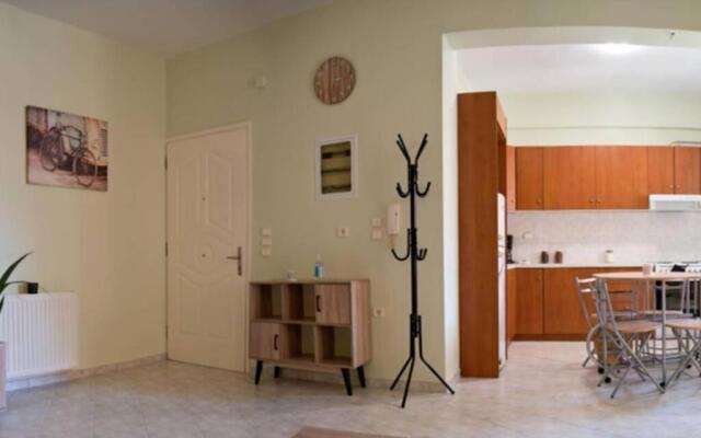 Chalkis Green Leaf House