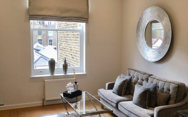 Spacious 1 Bed Serviced Apartment In Kensington