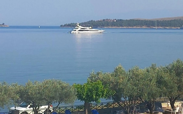 Europa Beach Hotel