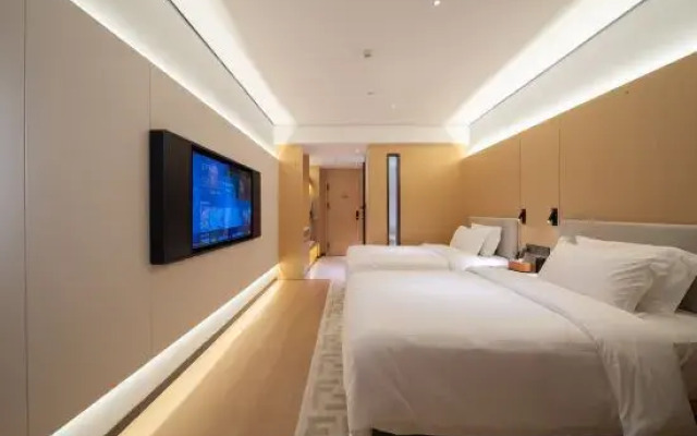 Baoyue Hotel Kunming