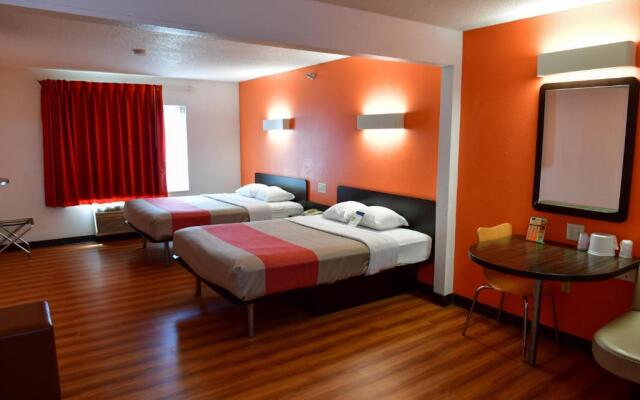 Best Western Crown Inn