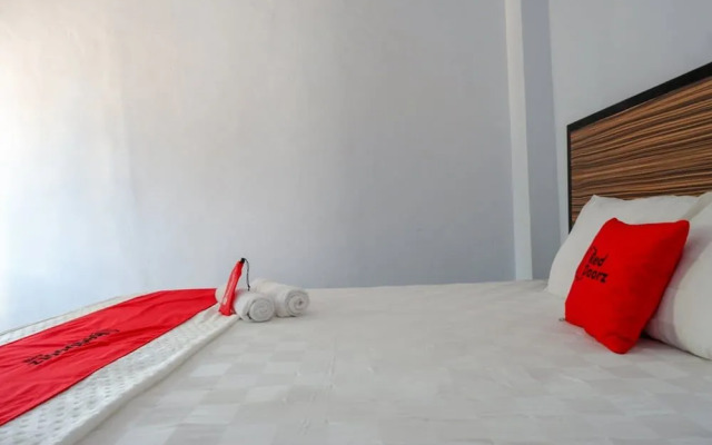 RedDoorz near Taman Kota Kendari