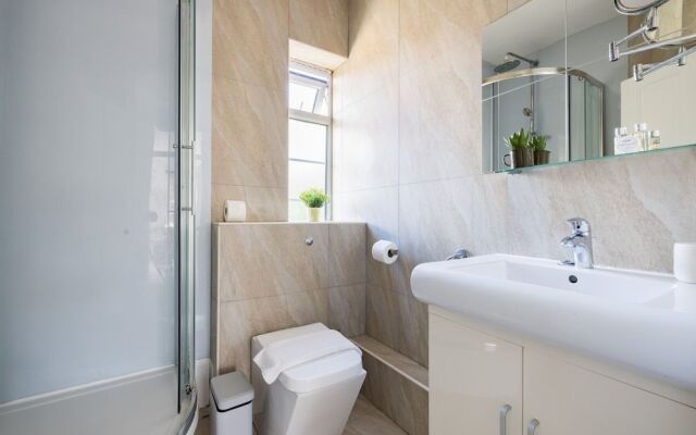 The Tower Bridge Luxury Collection