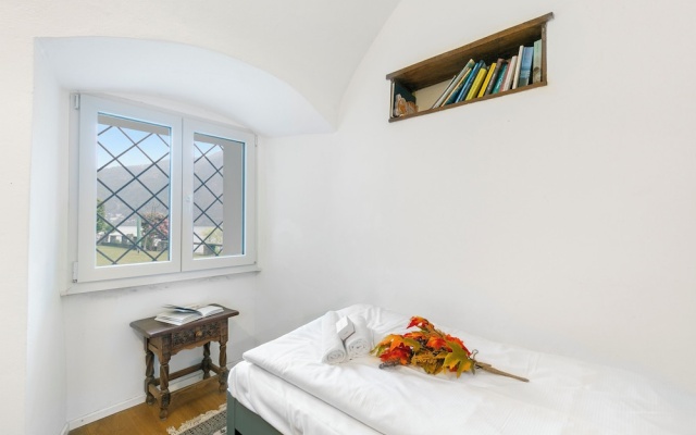Mica Aurea Morcote – Guest Rooms – Morcote