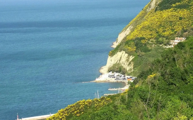 Apartment in Gabicce Mare for 6 Person