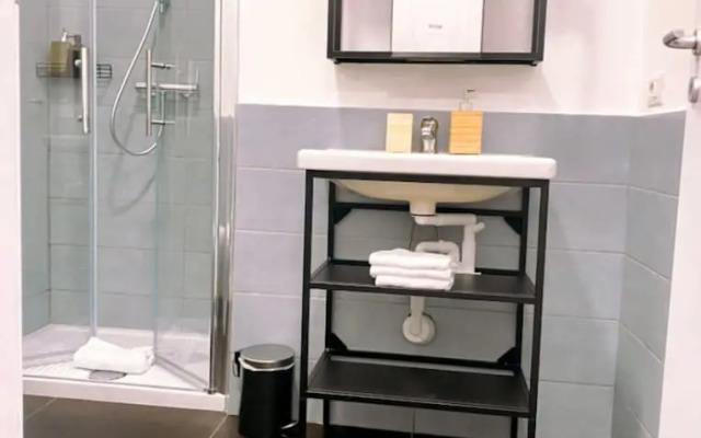 Lexie Suites Guesthouse