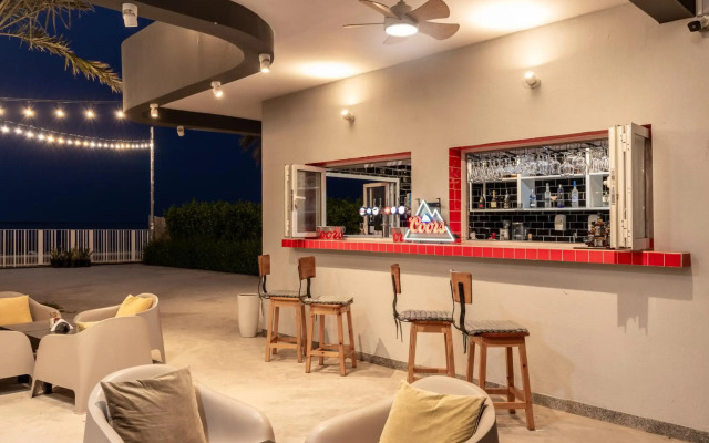 Barracuda Beach Resort