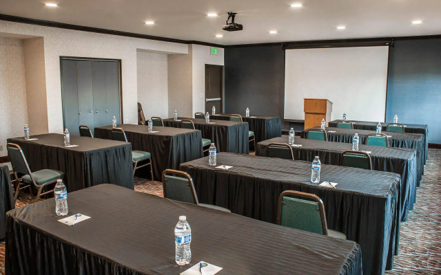 Comfort Inn Federal Way - Seattle