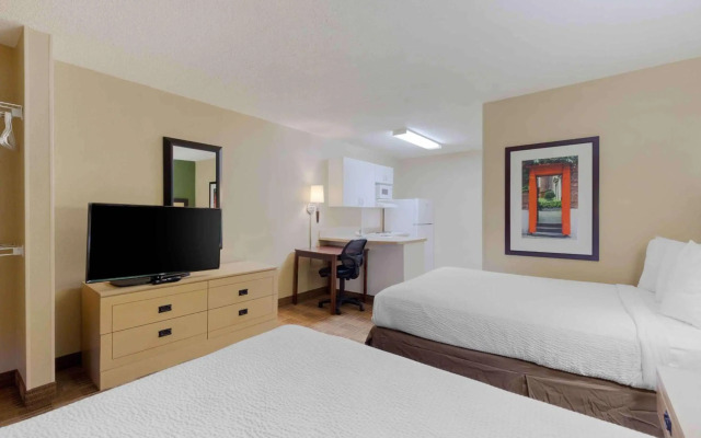 Extended Stay America Select Suites Fayetteville Owen Dr