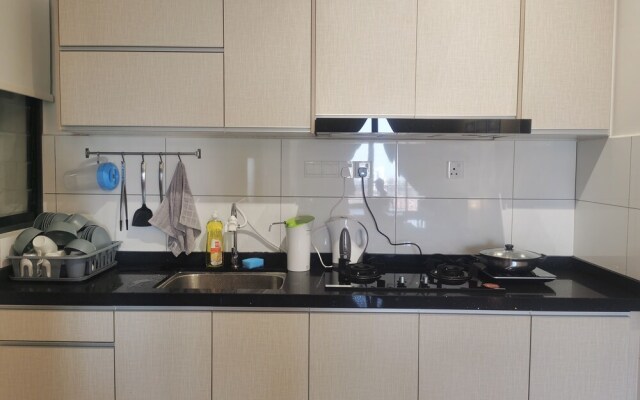 Luminari Suite by Homez Suite