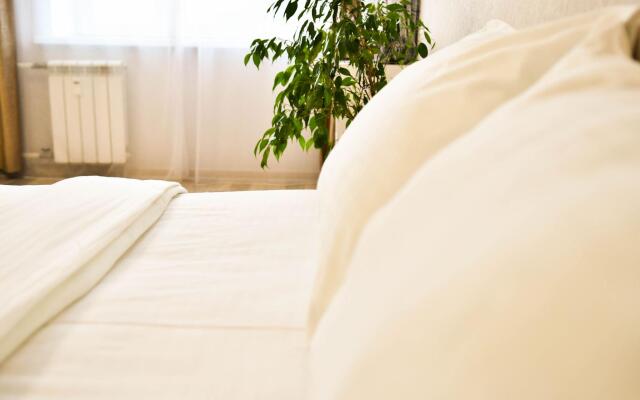 Суточно на улице Взлётная